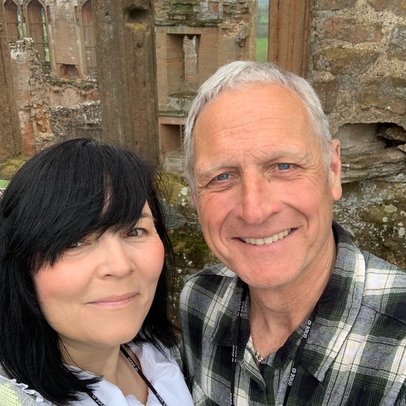 Meet your Posher, Sarah - Picture 2 of 3